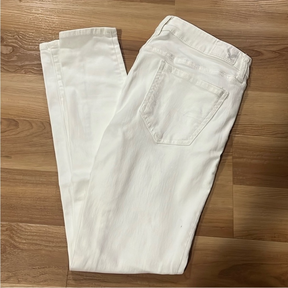 American Eagle Outfitters White Straight Leg Jeans